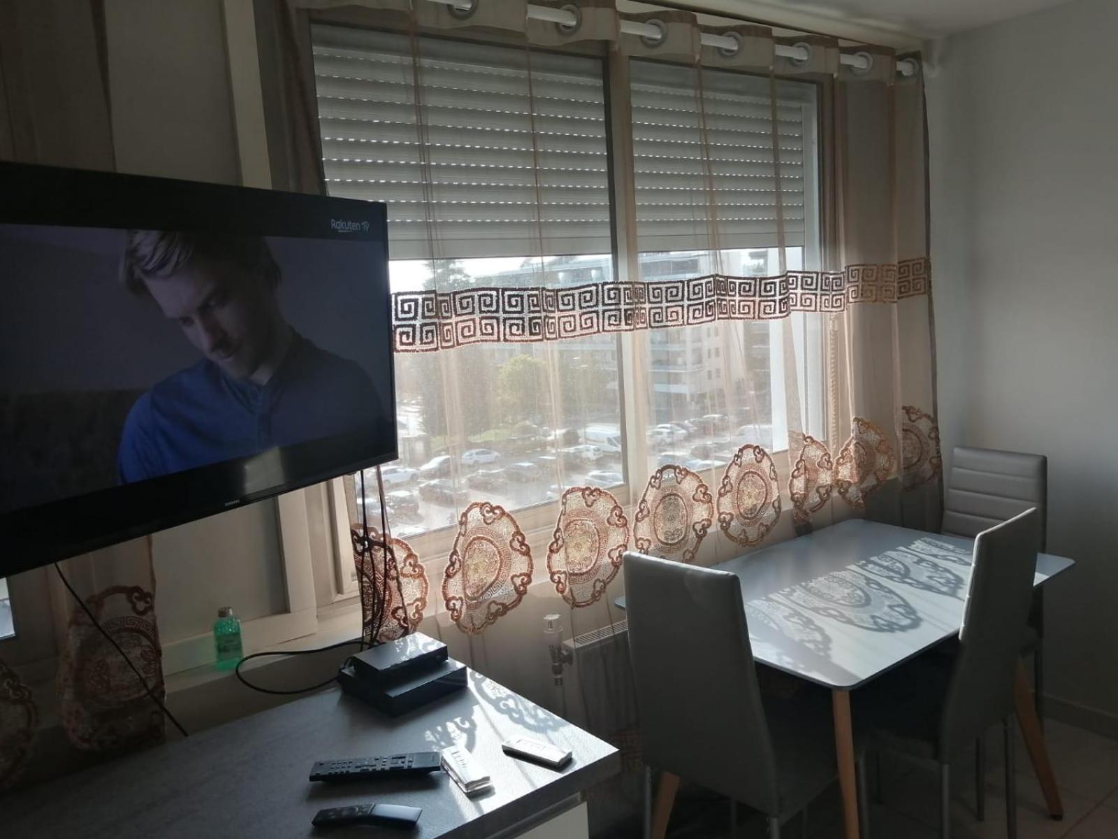 Location D'Appartement Entierement Meuble Pres De Geneve อานมาส ภายนอก รูปภาพ